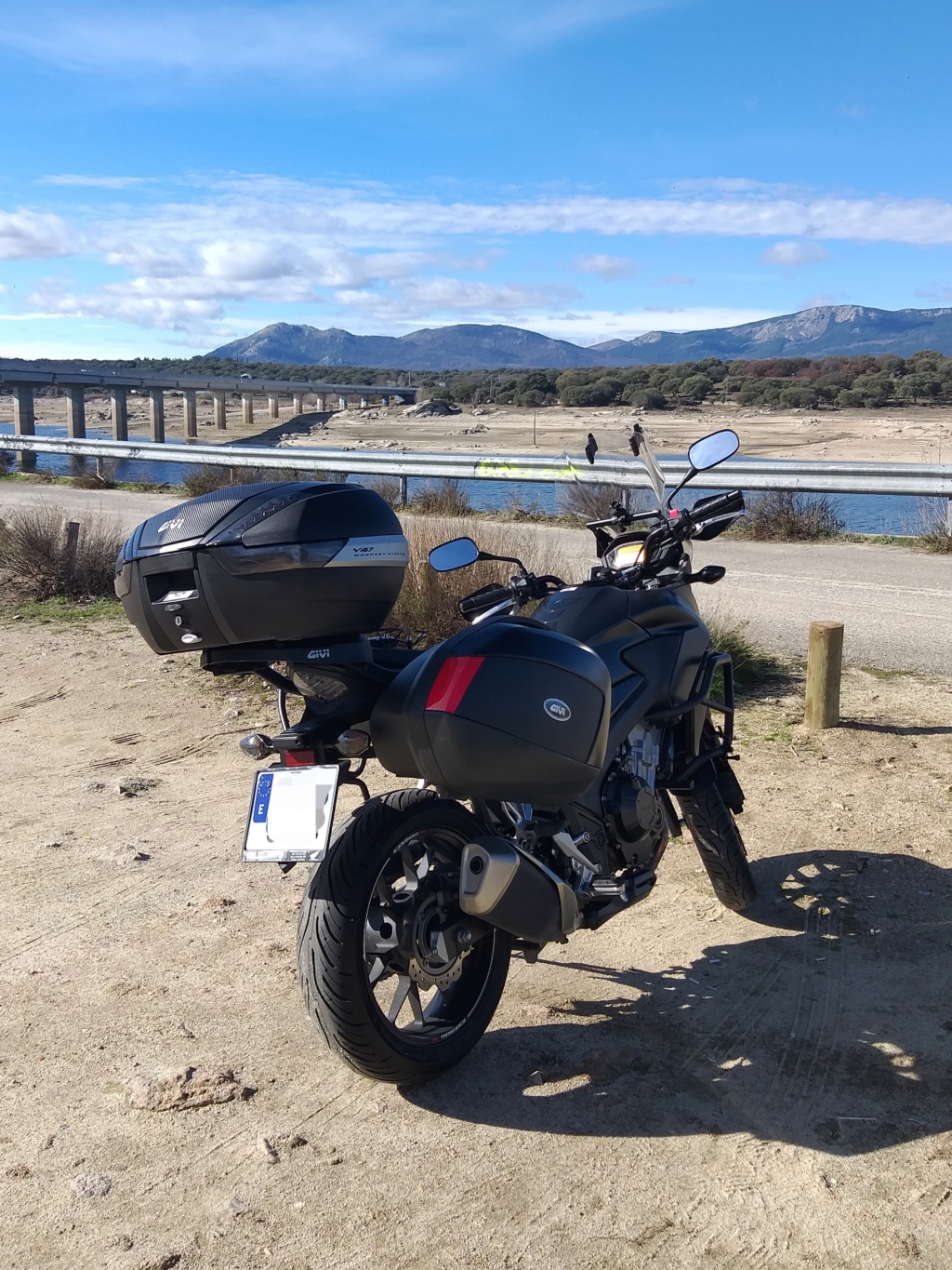 Fijaciones, baúles, maletas y alforjas CB500X - Página 33 20200112