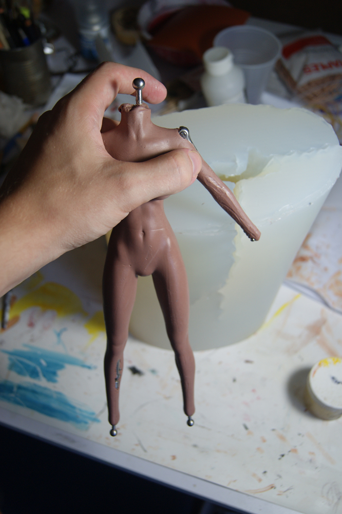 Custom Phicen figure creation Mold311