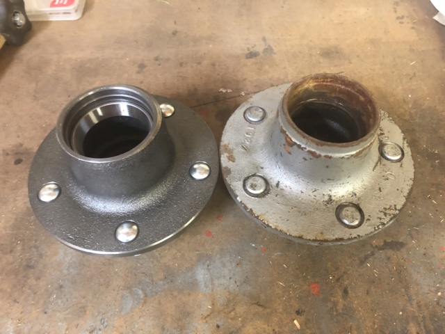 Front Hubs made for a 68 Camaro / Nova on a 1st / 2nd Gen G Van? 3fe1d310