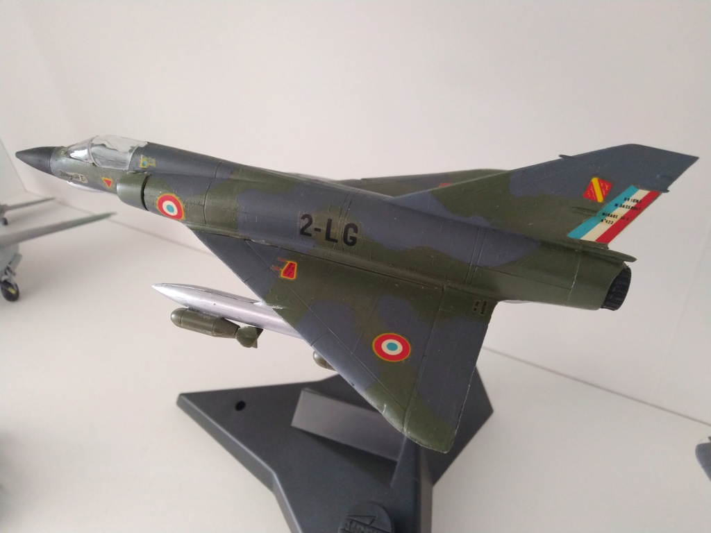 [REVELL-1/72] Dassault Mirage III Img_2022