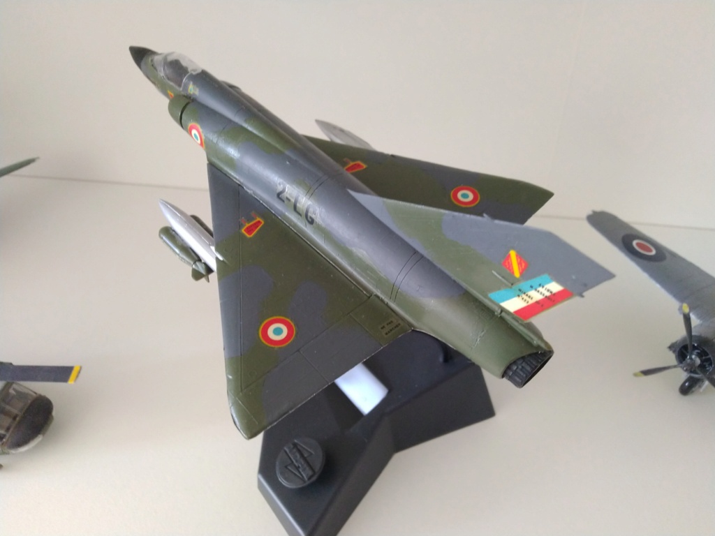[REVELL-1/72] Dassault Mirage III Img_2023