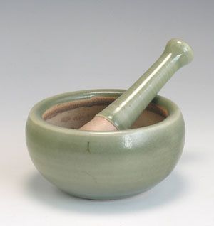 Leach Pottery, St Ives, standard ware range, mortar and pestle  42d6f010