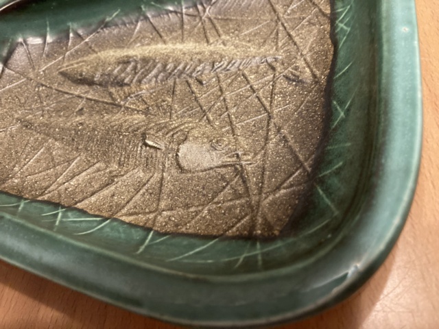 Press moulded fish dish, Sidmouth Pottery  95d54110