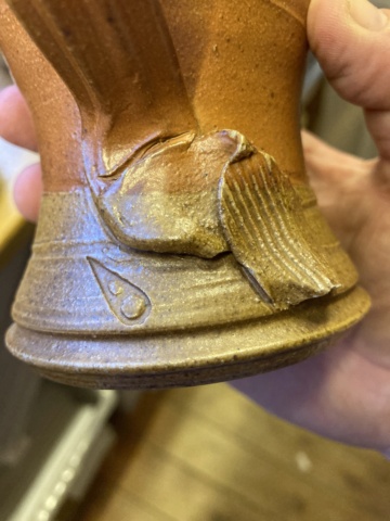 Fish tail mug with teardrop mark - Andrew Osborne, Longham Pottery C6177610