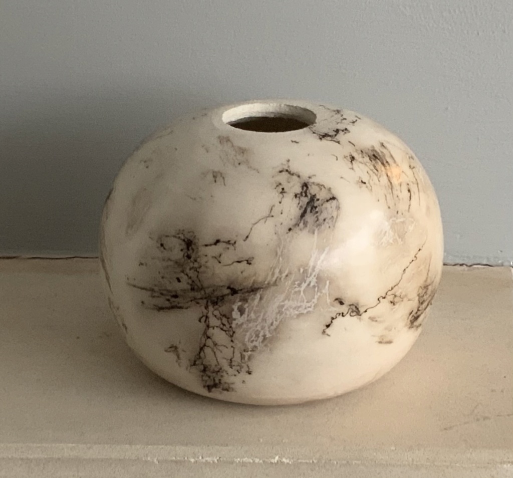 Naked raku vase, CF mark  11b77310