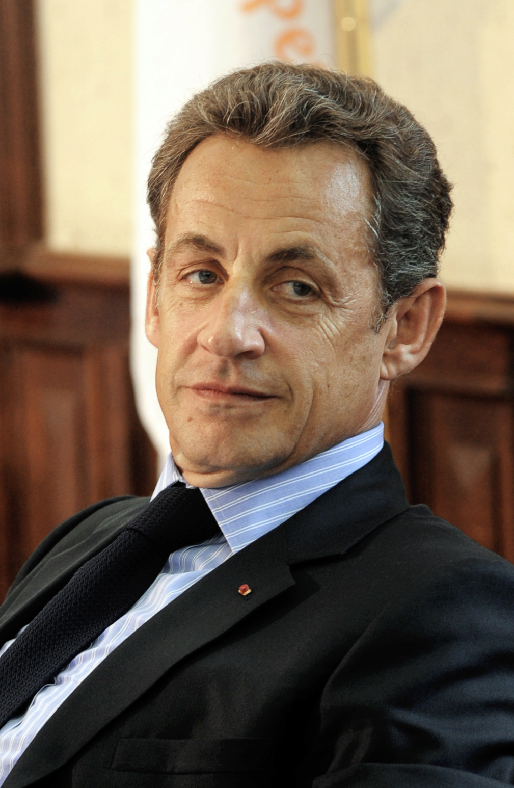 ¿Cuánto mide Nicolas Sarkozy? -Altura Height- Taille- Nicola10