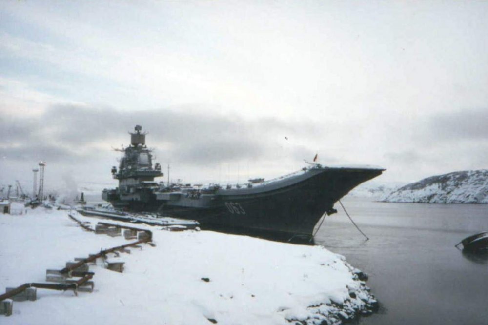 Aircraft Carrier Admiral Kuznetsov: News #2 - Page 37 B00f8210