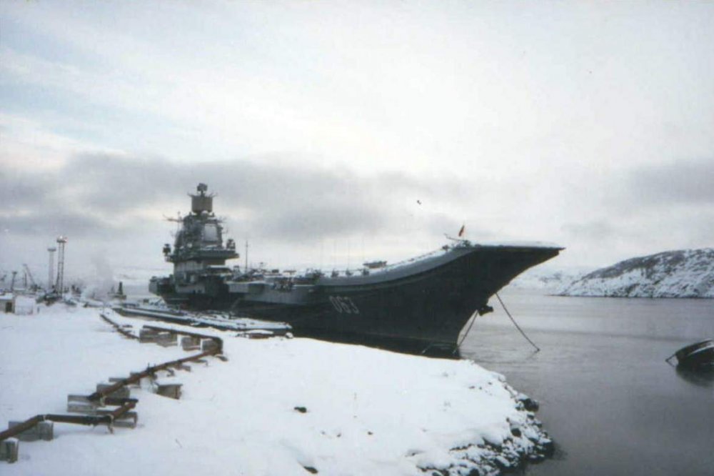 Aircraft Carrier Admiral Kuznetsov: News #2 - Page 38 B00f8210