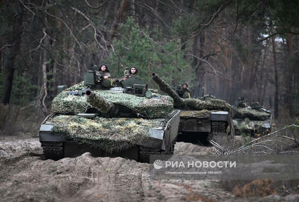 The T-80s future in the Russian Army - Page 21 Photo_96