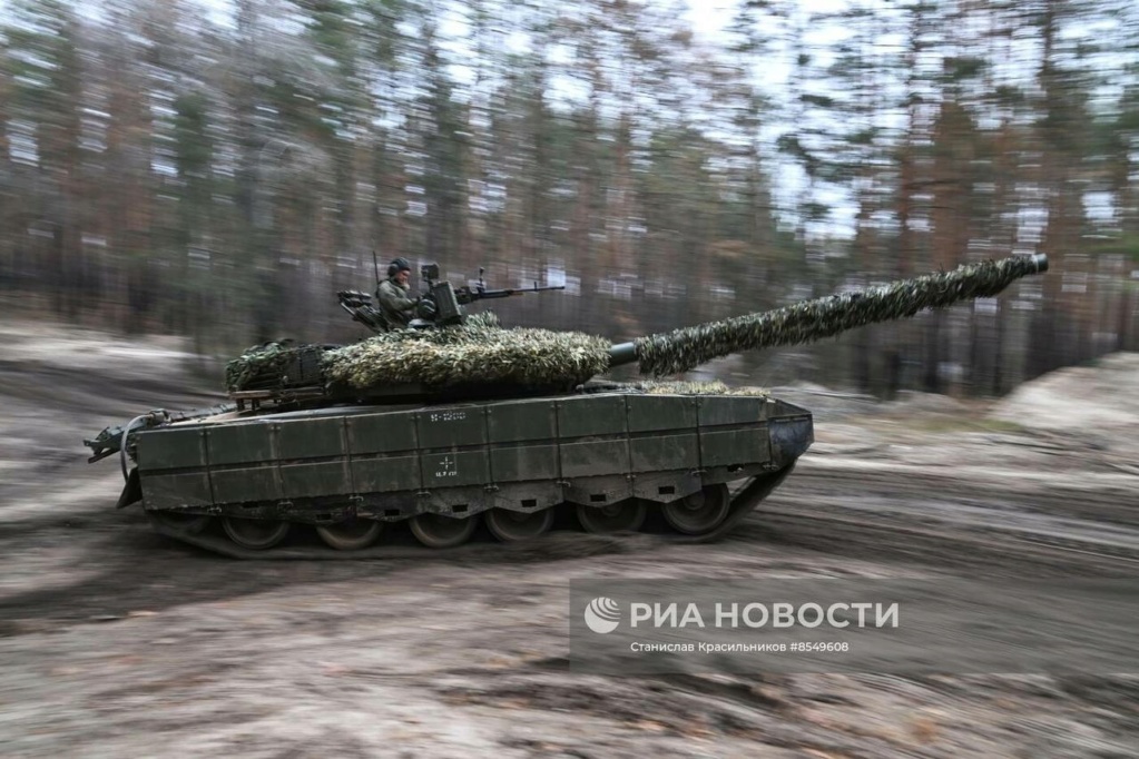 The T-80s future in the Russian Army - Page 21 Photo_97