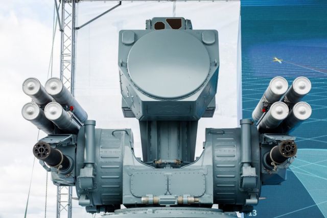 Pantsir missile/gun AD system: #2 - Page 16 Zrk_pa11