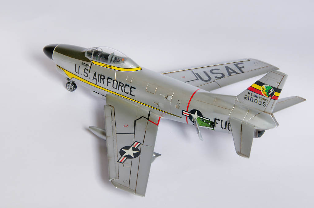 [AIRFIX] F-86D Sabre Dog "FINI" - Page 2 _bpo1818