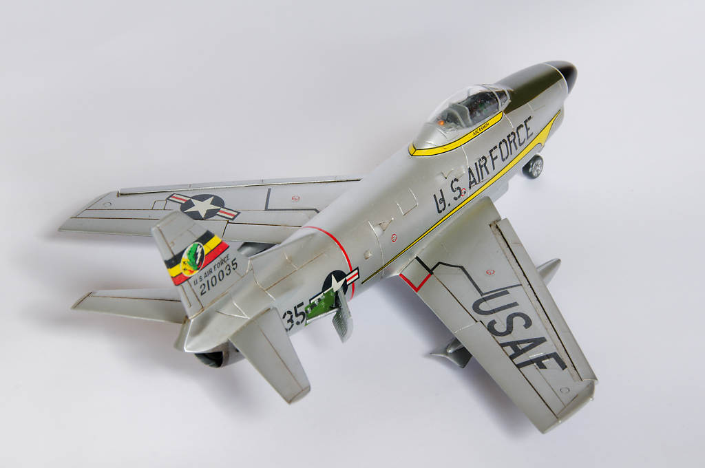 [AIRFIX] F-86D Sabre Dog "FINI" - Page 2 _bpo1820