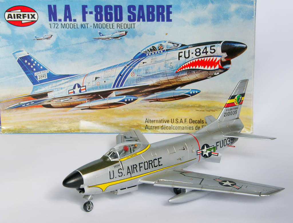 [AIRFIX] F-86D Sabre Dog "FINI" - Page 2 _bpo1821