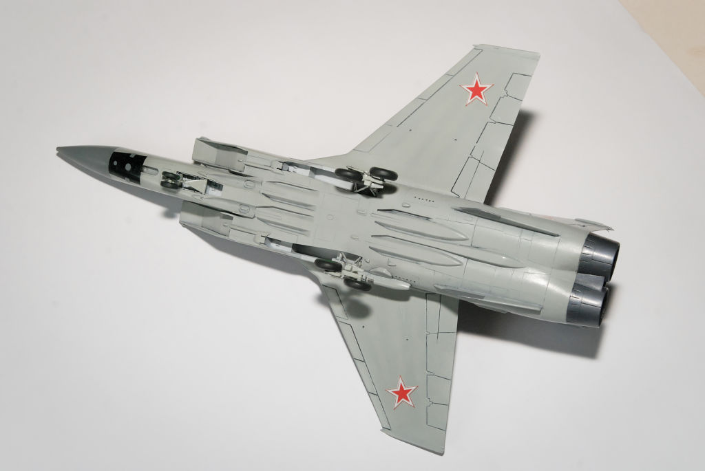[ICM] MiG 31 Foxhound [FINI] - Page 5 Dsc_7320