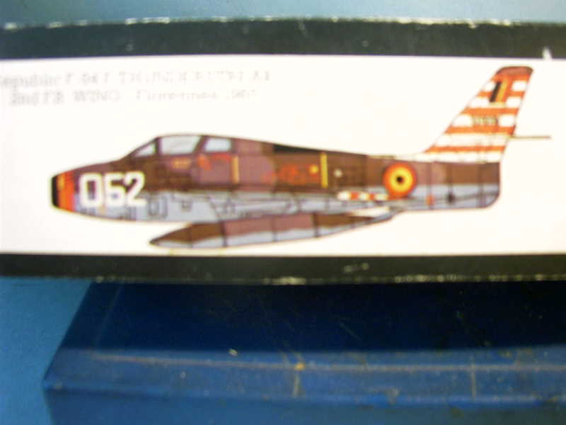 REPUBLIC F 84F THUNDERSTREAK 1/48ème Réf 554 Imag0405
