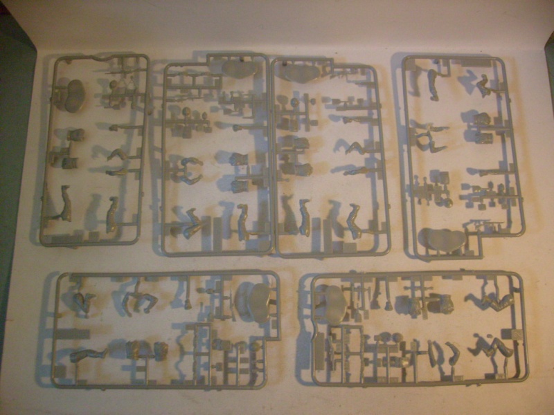 Materiel et figurines Sk model reboitage de moules Heller au 35 eme S7300994