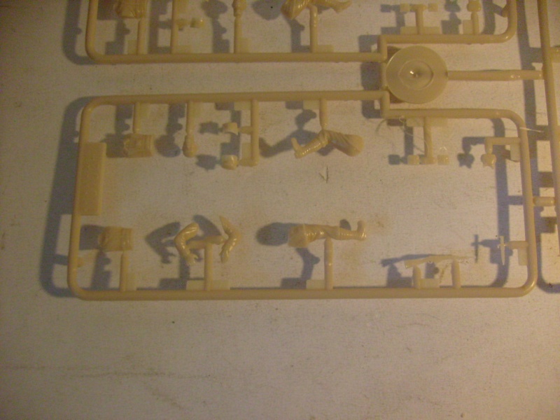 Materiel et figurines Sk model reboitage de moules Heller au 35 eme S7301174
