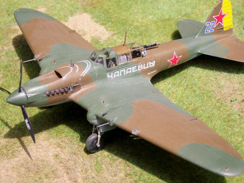 Ilyouchine Il-2 m 3 "Chtourmovik" . Eduard 1/72 Il-2m_18