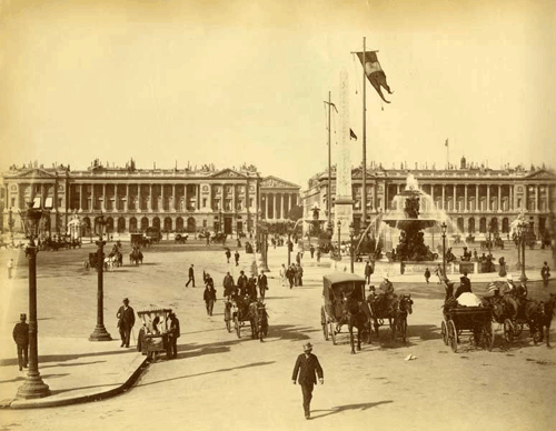Photographies de Paris au XIXe siècle Place-10