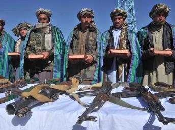 En Afghanistan, les talibans pourront se présenter à la présidentielle de 2014  Afgan10