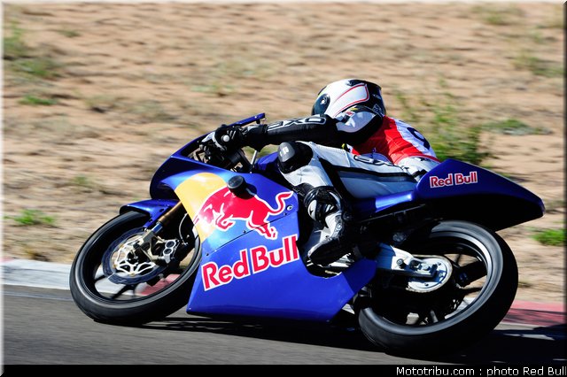 [Red Bull Moto GP Rookie Cup] Allez les petits (sélections 2012) - Page 2 Raymon10