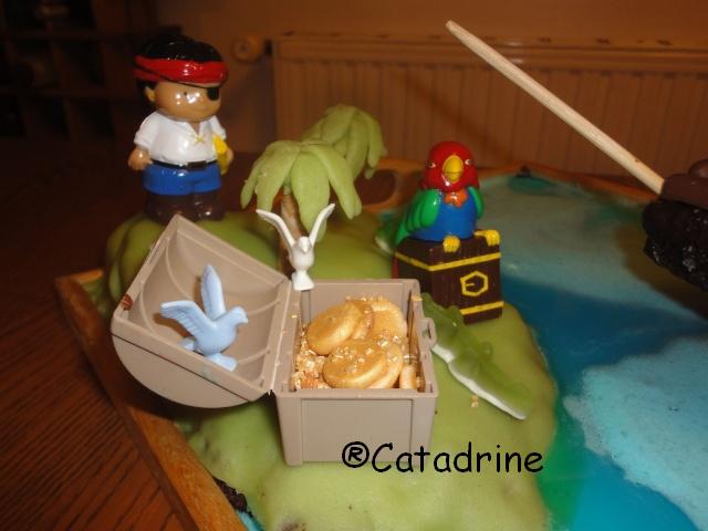 Le bateau pirate - Page 8 Gateau12