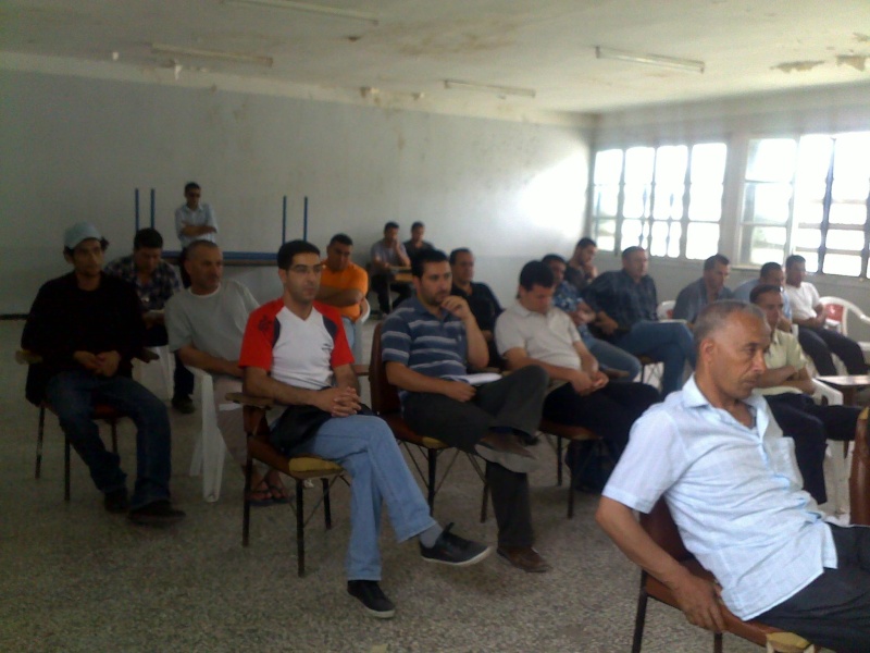 Photos de la conférence de Djamal Arezki au centre culturel d'Aokas - Page 4 19052073