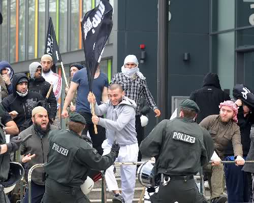 Allemagne : vaste opération policière contre les salafistes 6a011512