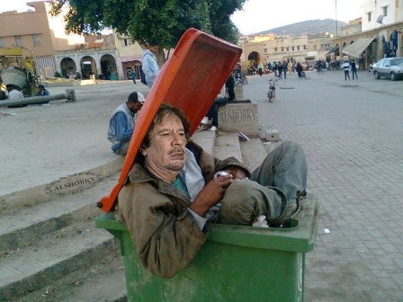 Kadafi dans la poubelle de l'histoire Kadafi10