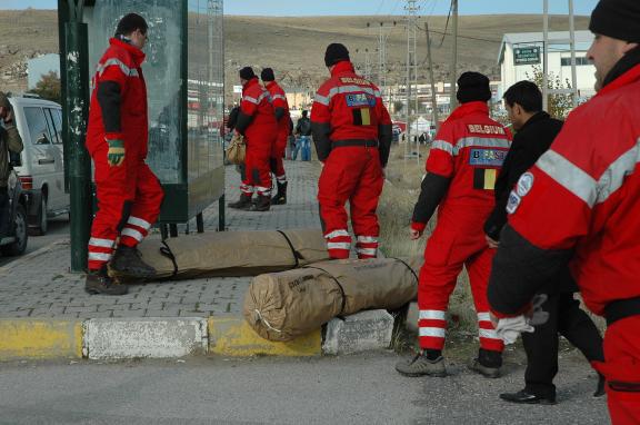 L’équipe B-Fast en Turquie pour installer 400 tentes 29988611