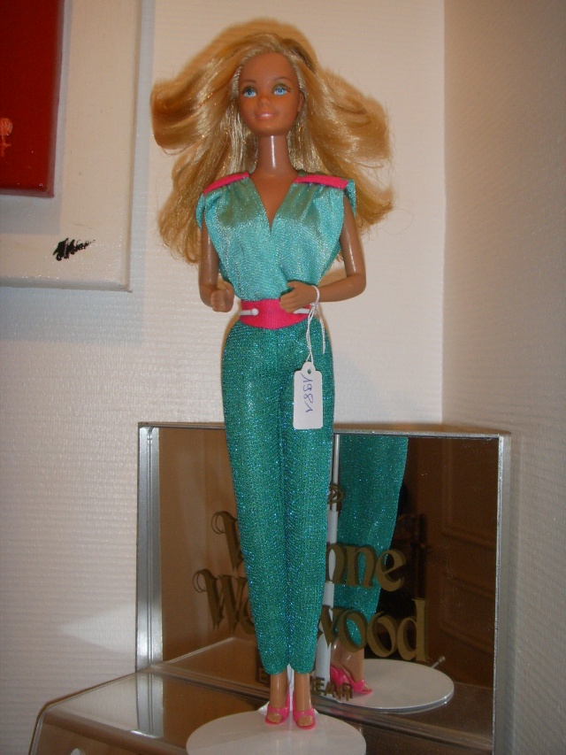 Barbie en pantalon Ssl10017