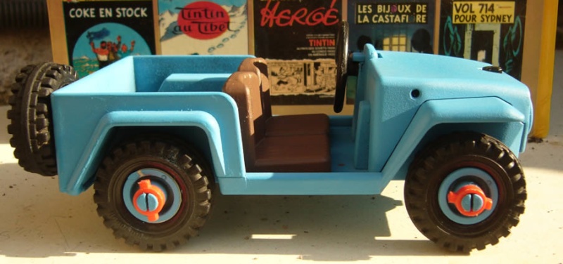 Tintin : la jeep d'objectif lune. Jeep110