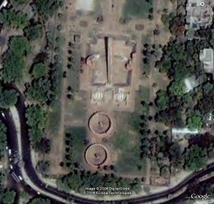 Observatoires astronomiques vus avec Google Earth - Page 19 A_jant10