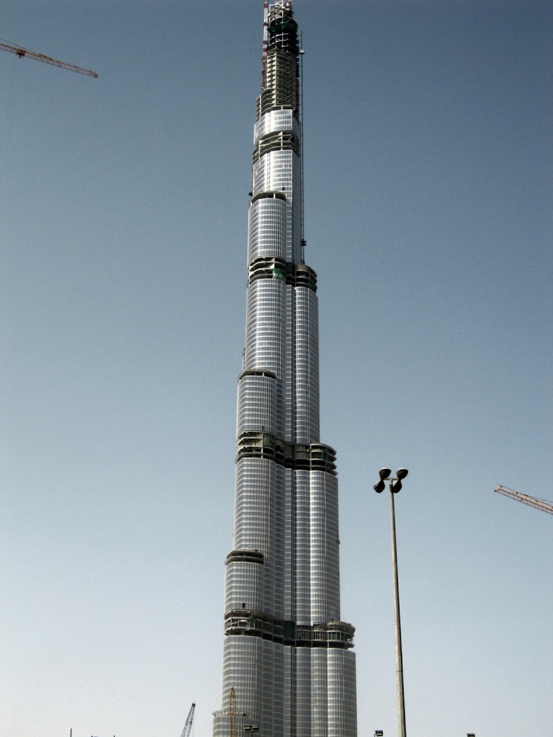 The Tallest Building in the World !!! Burj_d10