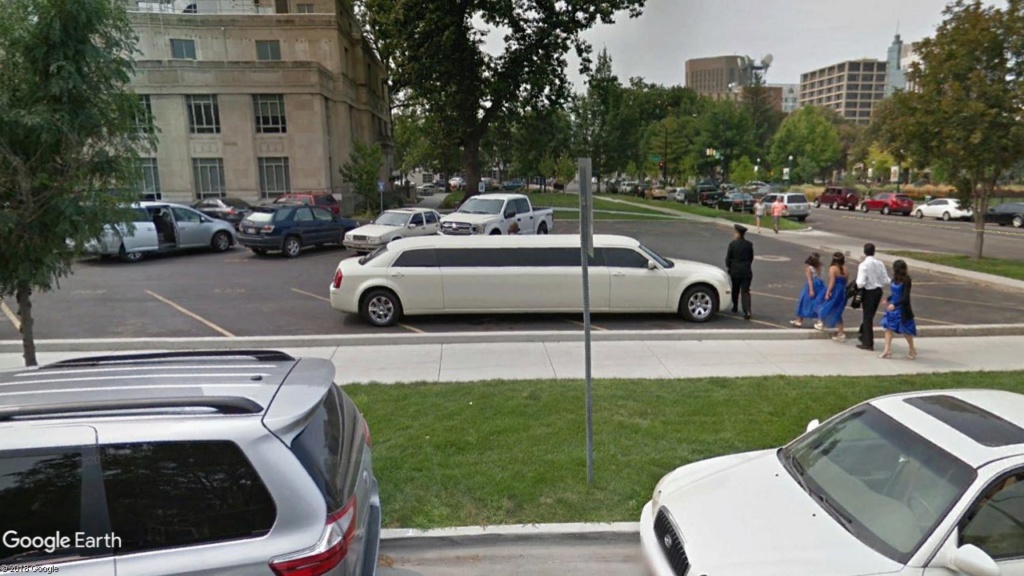 STREET VIEW : Les limousines Limous10