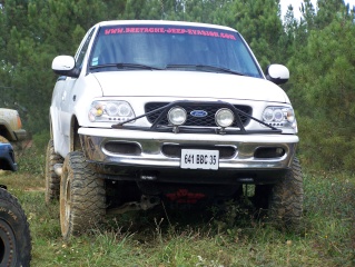le 3eme bretagne jeep evasion 2008 100_6523
