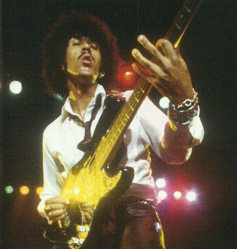 THIN LIZZY - Page 11 Phil710