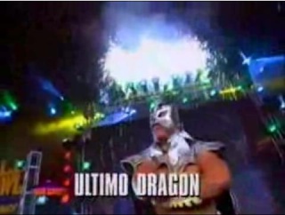 Bloody :  Ultimo Dragon, The Boogeyman & Rey Mysterio VS Tazz, Scott Steiner & Big Show Dragon12