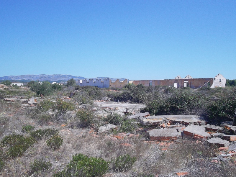 Urbex au Camp de Rivesaltes (été 2011) Imgp1129