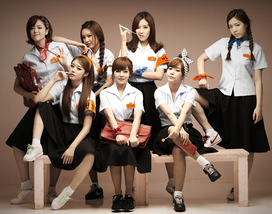  [29/07] T-ara révèle les Photos de la nouvelle version de " Roly Poly " 20110712