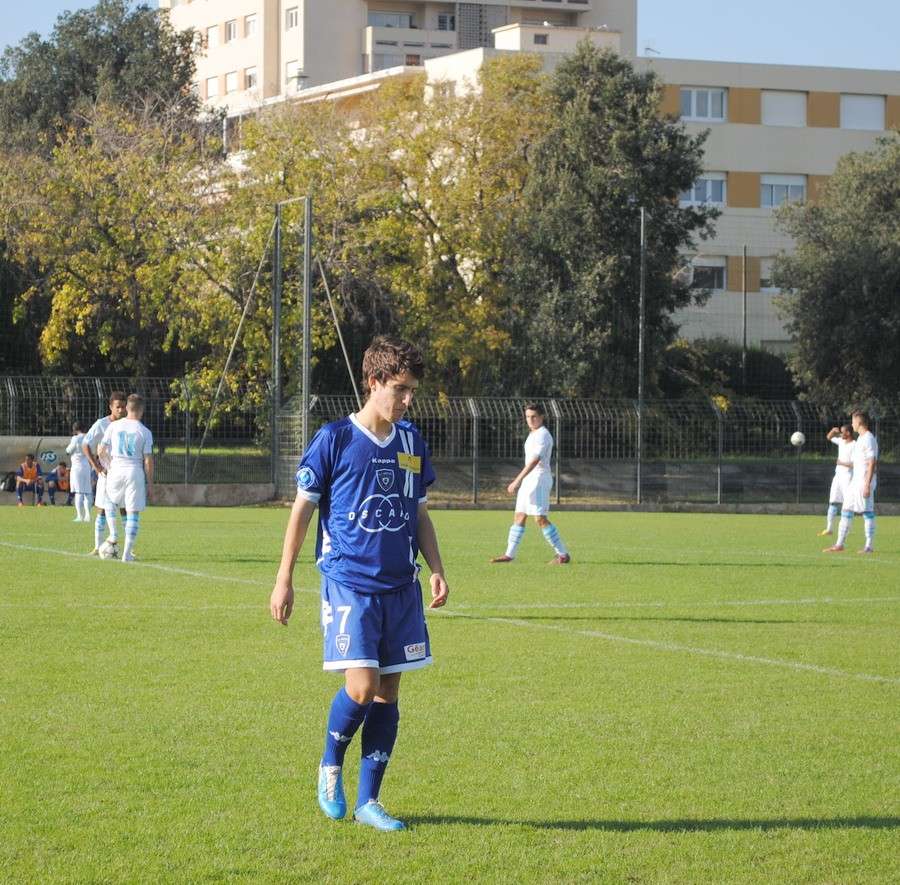  OLYMPIQUE DE MARSEILLE  :LE 11 NOVEMBRE 2012  LES U19 NATIONAUX OM ET LA  RESERVE OM .. UNE JOURNEE CORSE BIEN REUSSIE !!! - Page 2 Dsc_0113