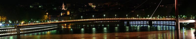 Lyon By Night Panora10