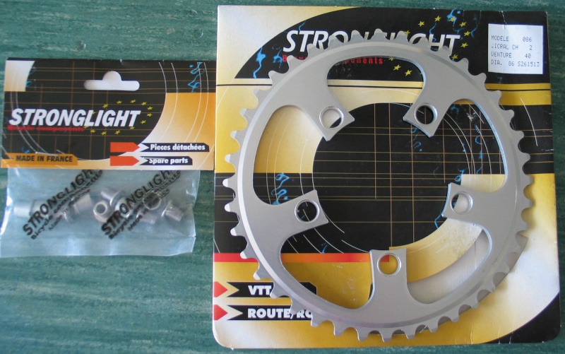 plateau 40 dents Stronglight Strong10