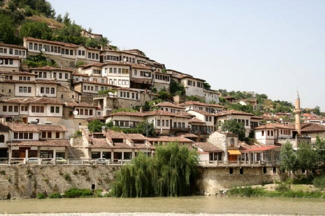 Pamje nga qytetet shqiptare Berat10