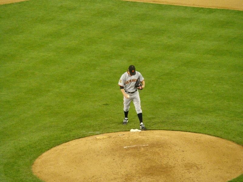 Giants get their first win of the year - I was there. Dsc00114