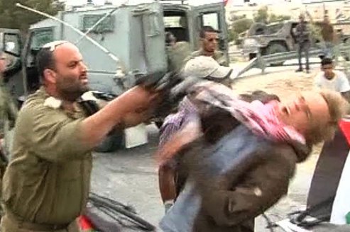 La vidéo qui embarrasse l'armée israélienne Tsahal10