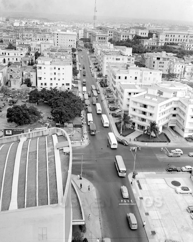 LA MODERNIDAD EN CUBA 23yl-a10