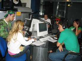 RBD en los estudios de radio Exa FM 00111