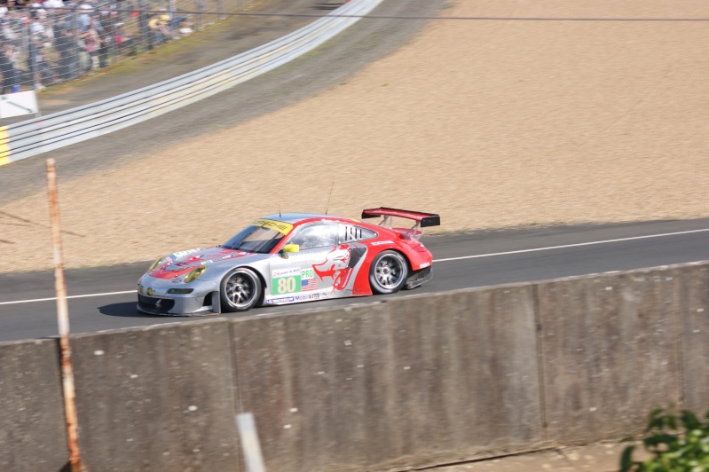 Les 24 H Du Mans - Page 2 Dsc03410